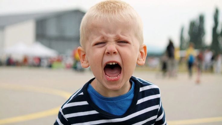 نشانههای ADHD در بزرگسالان و کودکان