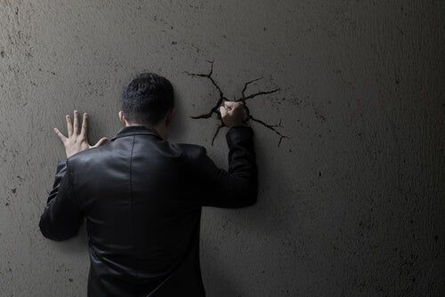 چگونه اختلال اضطراب را درمان کنیم؟